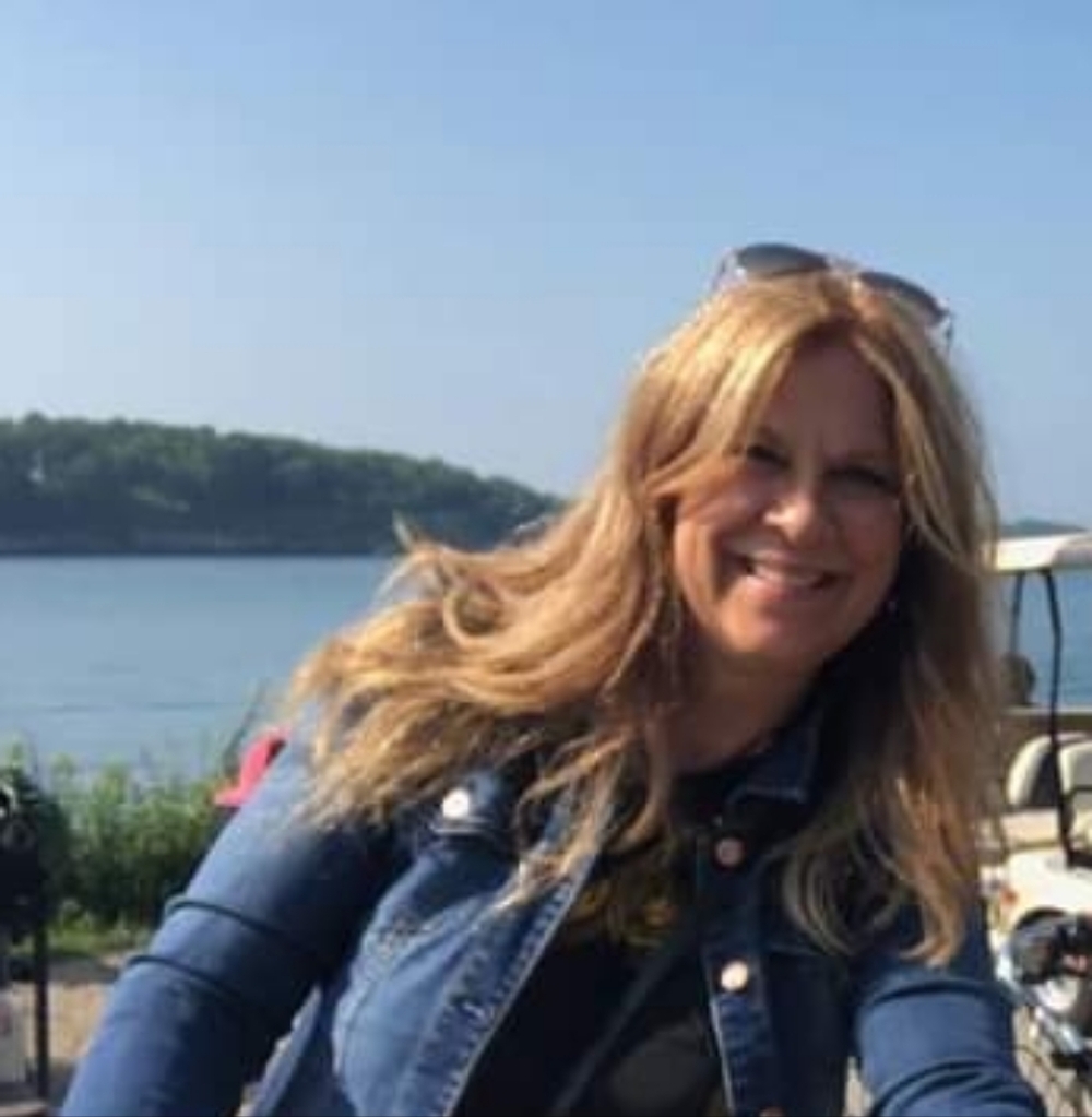 Meet your Posher, Taryn